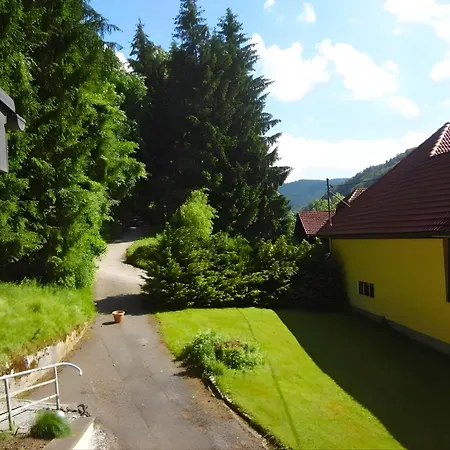 Salzkammergut Homes Gmunden - Haus Am Fluss, Ruhige Zentrale Lage, Waldblick - Ideal Fuer Familien Und Ruhe Suchende
